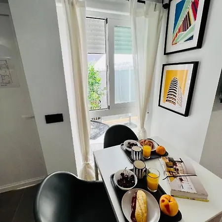 Cool Lofts Alameda בית הארחה *