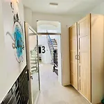 게스트하우스 Cool Lofts Alameda 4*