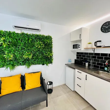 Cool Lofts Alameda Affittacamere 4*